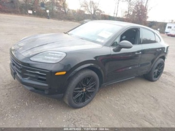 Porsche Cayenne III 2024 Porsche Cayenne Coupe, 2024r., 4x4, 3.0L 3.0 Benzyna 348KM, zdjęcie 1
