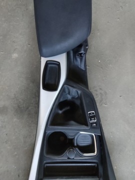 BMW F20 TUNEL ŚRODKOWY PODŁOKIETNIK EUROPA
