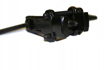 СЪЕМНИК РЫЧАГА СТЕКЛООЧИСТИТЕЛЯ ДВУРУЧНЫЙ ГЕНЕРАТОР BLACKTOOLS ЗАЖИМ