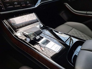 Audi A8 D5 Sedan Facelifting 3.0 50 TDI 286KM 2024 Audi A8 Webasto Night Vision Os skretna Masaz Dach szklany Asystenci 3.0, zdjęcie 22