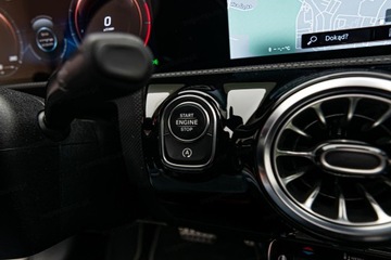 Mercedes CLA C118/X118 Shooting Brake 2.0 250 224KM 2023 MERCEDES-BENZ CLA 250 4-Matic AMG Line 2.0 224KM 2023, zdjęcie 19