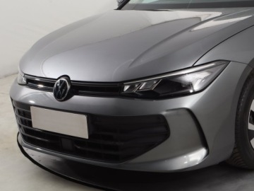 Volkswagen Passat B8 Variant Facelifting 1.5 TSI EVO 150KM 2025 VW Passat 1.5 eTSI ACT, Salon Polska, zdjęcie 21