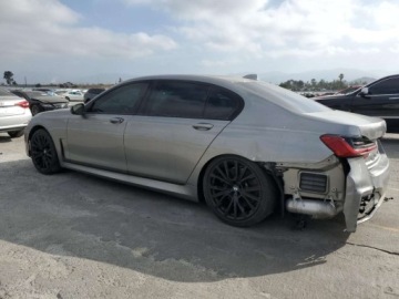 BMW Seria 7 G70 2022 BMW Seria 7 740i 2022 3.0l 3.0 Benzyna 335KM, zdjęcie 1