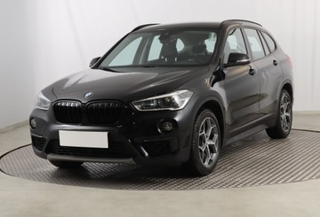 BMW X1 F48 Crossover xDrive20i 192KM 2017 BMW X1 xDrive20i, 4X4, Automat, Navi, Klima, zdjęcie 1