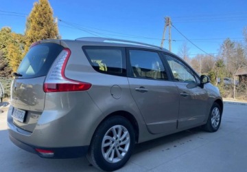 Renault Grand Scenic II 2013 Renault Grand Scenic Renault Grand Scenic ENERGY TCe 130 SampS Paris 1.2, zdjęcie 6