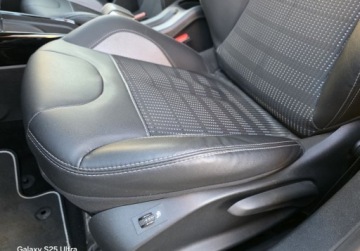 Peugeot 2008 I SUV Facelifting 1.2 PureTech 110KM 2016 Peugeot 2008 Automat 110KM Allure Bezwypadkowy Parktronic, zdjęcie 11