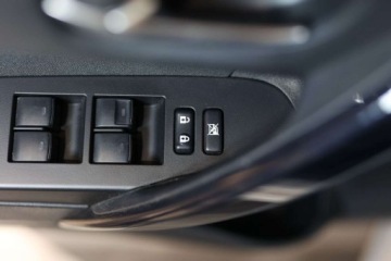 Toyota Auris II Hatchback 5d Facelifting 1.6 Valvematic 132KM 2017 Toyota Auris 1.6 Premium LPG 1.6 Benzyna 132KM, zdjęcie 20