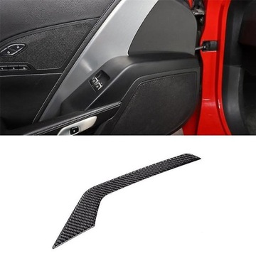 PANEL DEKORATIVNÍ NA LEVÝ LOKETNÍ OPĚRKA DVEŘE DO CORVETTE C7 14-19