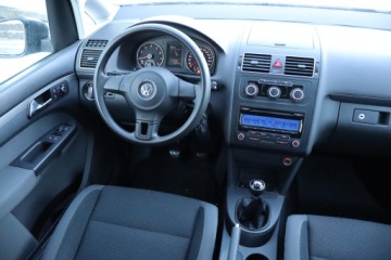 Volkswagen Touran II 1.4 TSI 140KM 2010 VW Touran 1.4 TSI, Klima, Tempomat, zdjęcie 6