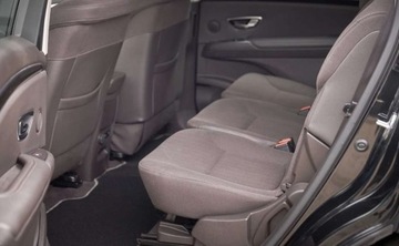 Renault Espace V Van 1.6 Energy dCi 130KM 2015 Renault Espace Renault Espace 1.6 dCi Energy Life 7os 1.6 Diesel 130KM, zdjęcie 13