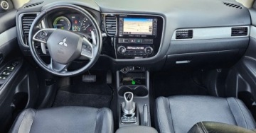 Mitsubishi Outlander III 2016 Mitsubishi Outlander ELEKTYK Benzyna Naped 44 skora kamera cofania, zdjęcie 21