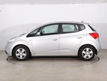 Kia Venga Mikrovan Facelifting 1.4 DOHC 90KM 2018 Kia Venga 1.4 CVVT, Salon Polska, Serwis ASO, GAZ, zdjęcie 2
