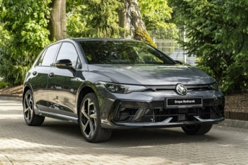 Volkswagen Golf VIII R Facelifting 2.0 TSI 333KM 2026 Volkswagen Golf R 2.0 TSI 4Motion 333 KM DSG, zdjęcie 8