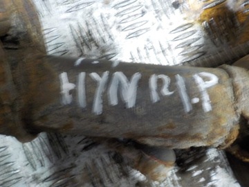 HYUNDAI H1 2009R. 2.5 CRDI TLUMIČ TĚHLICE PRAVÝ PŘEDNÍ