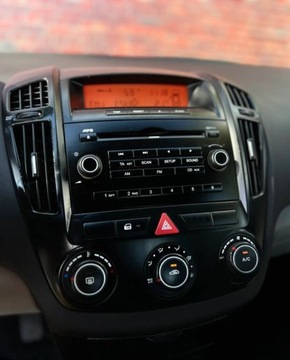 Kia Ceed I Hatchback 5d Facelifting 1.6 DOHC CVVT 126KM 2009 Kia Ceed 1 wlasc Klima Isofix Alu Gwarancja w cenie Warszawa VKDA 1.6, zdjęcie 14