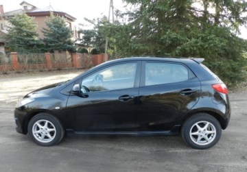 Mazda 2 II Hatchback 5d 1.3 86KM 2010 Mazda 2 ekonomiczna niezawodna 5drzwi Klima 1.3 Benzyna 86KM, zdjęcie 8