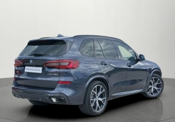 BMW X5 G05 SUV Plug-In 3.0 45e 394KM 2021 BMW X5 45e xDrive M Sport Dealer BMW Bonkowscy Gorzow Wlkp. 3.0 394KM, zdjęcie 3