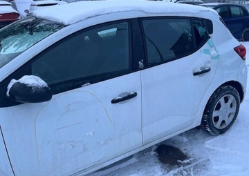 Dacia Sandero III 2022 Dacia Sandero 1.0 benzyna 24 tys km, lekko uszkodzony, zdjęcie 5