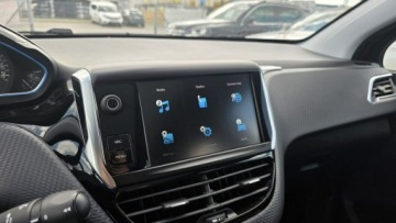Peugeot 2008 I SUV Facelifting 1.5 BlueHDI 102KM 2019 Peugeot 2008 navi ledy camera cofania, zdjęcie 16