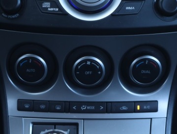 Mazda 3 II Hatchback 2.0 MZR 151KM 2010 Mazda 3 2.0, Salon Polska, Xenon, Klima, zdjęcie 15