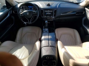 Maserati Levante 3.0 GDI V6 430KM 2020 Maserati Levante 2020r., S, 3.0L, od ubezpieczalni 3.0 Benzyna 430KM, zdjęcie 6