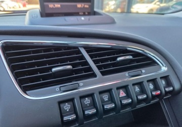 Peugeot 3008 I Crossover 2.0 HDi FAP 163KM 2012 Peugeot 3008 2.0D163KM Autom. Grz.Fotele Navi Panor.2xPDC Nowy Rozrz.Faktu, zdjęcie 29