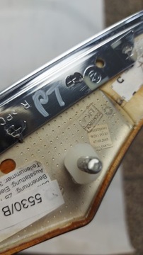 LIŠTA DVEŘE DEKORACE DŘEVO PRAV. ZADNÍ MERCEDES E W211