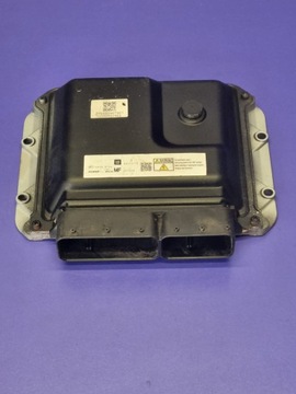 KOMPUTER OPEL ZAFIRA II B 1.7 CDTI 55572800 275800-9923
