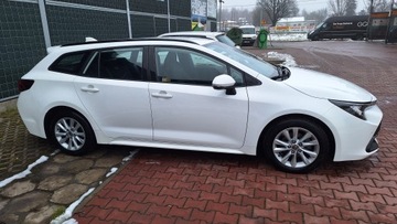 Toyota Corolla XII TS Kombi Facelifting 1.8 Hybrid 140KM 2024 Toyota Corolla gaz lpg super stan bezwypadkowy f-vat23 rej 02/2025 łódź, zdjęcie 5