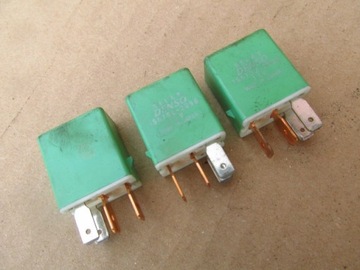 Grand Vitara II 1.9 ddis Przekaźnik 156700-2090