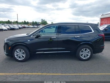 Cadillac 2024 Cadillac XT6 Luxury 2024 2.0l 2.0 Benzyna 235KM, zdjęcie 2