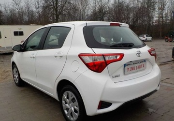 Toyota Yaris III Hatchback 5d Facelifting 2017 1.0 VVT-i 72KM 2019 Toyota Yaris Okazja Benzyna 72KM, zdjęcie 12