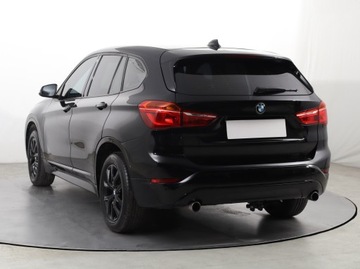 BMW X1 F48 Crossover xDrive20i 192KM 2017 BMW X1 xDrive20i, 4X4, Automat, Navi, Klima, zdjęcie 3