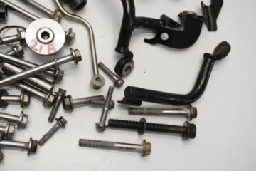 TRIUMPH TIGER 1050 06-12 БОЛТЫ ВИНТЫ