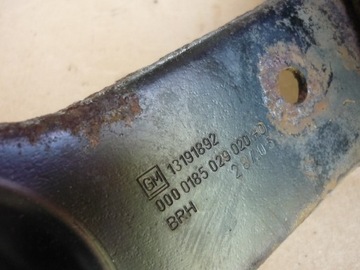DRŽÁKY PUMPY SERVA OPEL VECTRA C 13191892