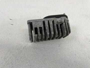 MERCEDES W205 СВЕТОДИОДНЫЙ КОНВЕРТЕР P130867