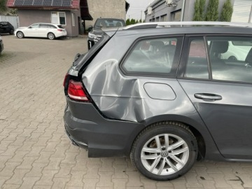 Volkswagen Golf VII Variant Facelifting 1.5 TSI BMT 130KM 2020 Volkswagen Golf Podgrz Klimatronik Czujniki park., zdjęcie 3