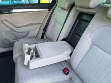 Skoda Superb III Kombi Facelifting 1.5 TSI 150KM 2020 Skoda Superb SalonPL serwis ASO 1.5TSI 150KM bezwypadkowy MatrixLED DCC Ca, zdjęcie 35