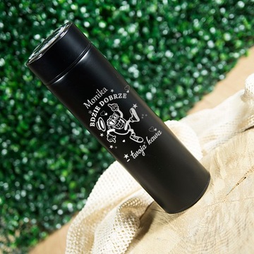 ПЕРСОНАЛИЗИРОВАННАЯ ТЕРМОКРУЖКА СВЕТОДИОДНЫЙ ДИСПЛЕЙ ТЕМПЕРАТУРЫ С ГРАВИРОВКОЙ