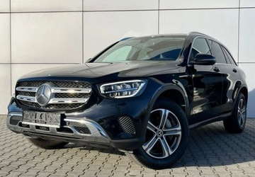 Mercedes GLC C253 2021 Mercedes-Benz GLC Plug-In 4x4 Skora Automat Navi Kamera Full Led FV