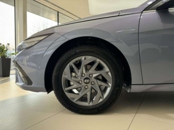 Hyundai Elantra VII Sedan 1.6 MPI 123KM 2024 Hyundai Elantra Smart Kamera Ambiente LED Keyless Go CarPlayAndroid A, zdjęcie 16