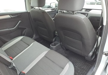 Skoda Rapid II Liftback Facelifting 1.0 TSI 95KM 2019 Skoda RAPID REZERWACJA Ambition 1.0 TSI 95 KM Salon PL ASO Benzyna 95KM, zdjęcie 3