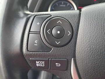 Toyota Auris II Touring Sports Valvematic 130 132KM 2013 Toyota Auris Toyota Auris 1.6, 1.6 Benzyna 132KM, zdjęcie 16