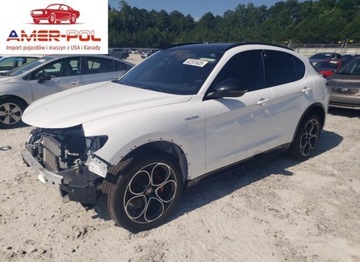 Alfa Romeo Stelvio SUV Facelifting 2023 2.0 GME Turbo 280KM 2024 Alfa Romeo Stelvio Ti 2024 2.0l 2.0 Benzyna 280KM