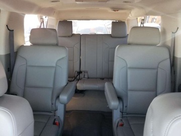 Chevrolet Suburban GMT900 2020 Chevrolet Suburban K1500 LT 2020 5.3l 5.3 Benzyna 355KM, zdjęcie 11