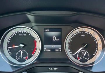 Skoda Superb III Liftback Facelifting 1.5 TSI 150KM 2020 Skoda Superb Superb, benzyna 150 KM, salon Polska, bardzo ladny stan 1.5, zdjęcie 13