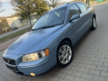 Volvo S60 I 2.0 i T 180KM 2005