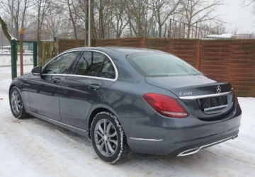 Mercedes Klasa C W205 Limuzyna 200 BlueTEC 136KM 2015 Mercedes-Benz Klasa C Mercedes-Benz Klasa C 200 (BlueTEC) d Avantgarde 1.6, zdjęcie 3