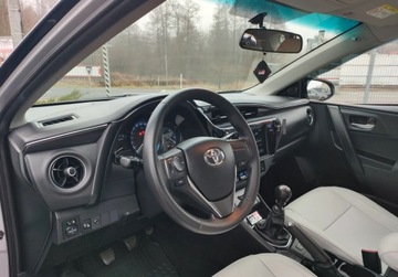 Toyota Auris II Hatchback 5d Facelifting 1.6 Valvematic 132KM 2015 Toyota Auris Super stan GWARANCJA 1.6 VALVEMATIC Premium Zobacz 1.6, zdjęcie 14