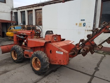 Цепной экскаватор Ditch Witch R65D 19 900 злотых нетто